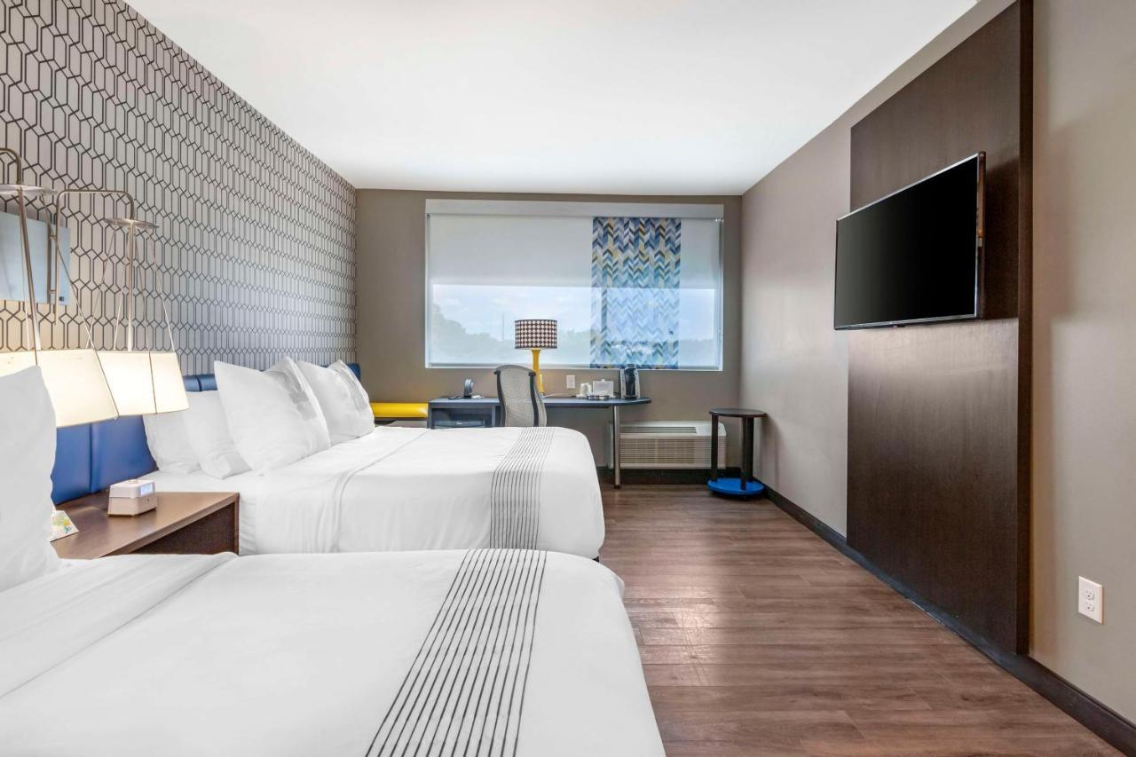 Glō Western Savannah-gateway I-95 Hotel 3*